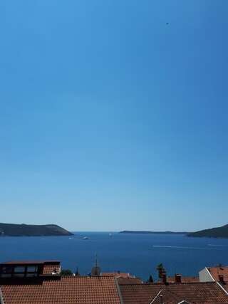 Апартаменты Lala Херцег-Нови Апартаменты с видом на море-15